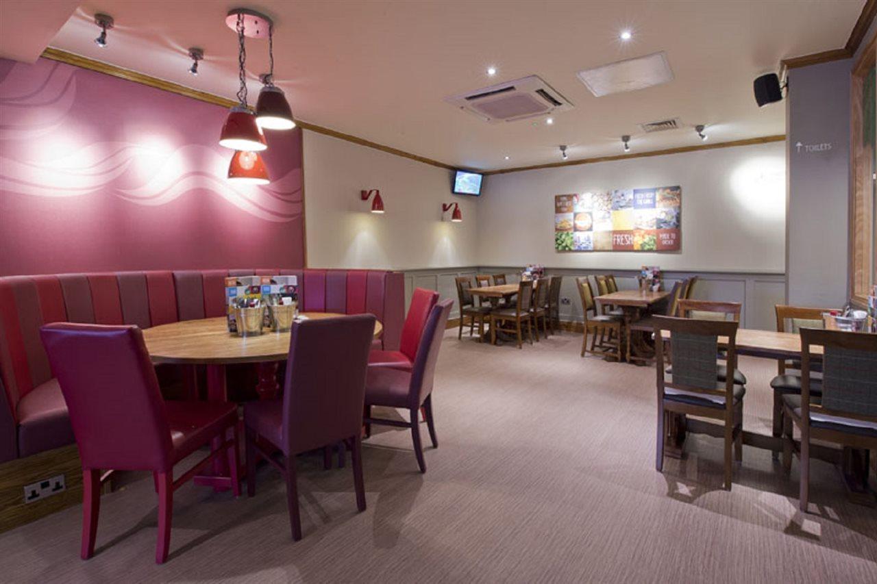 Premier Inn Sheffield/ברנסלי מראה חיצוני תמונה